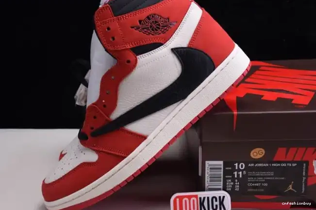 OG - 1 TRAVIS HIGH CD4487 RETRO X 100(RED) JORDAN AIR SCOTT 0706